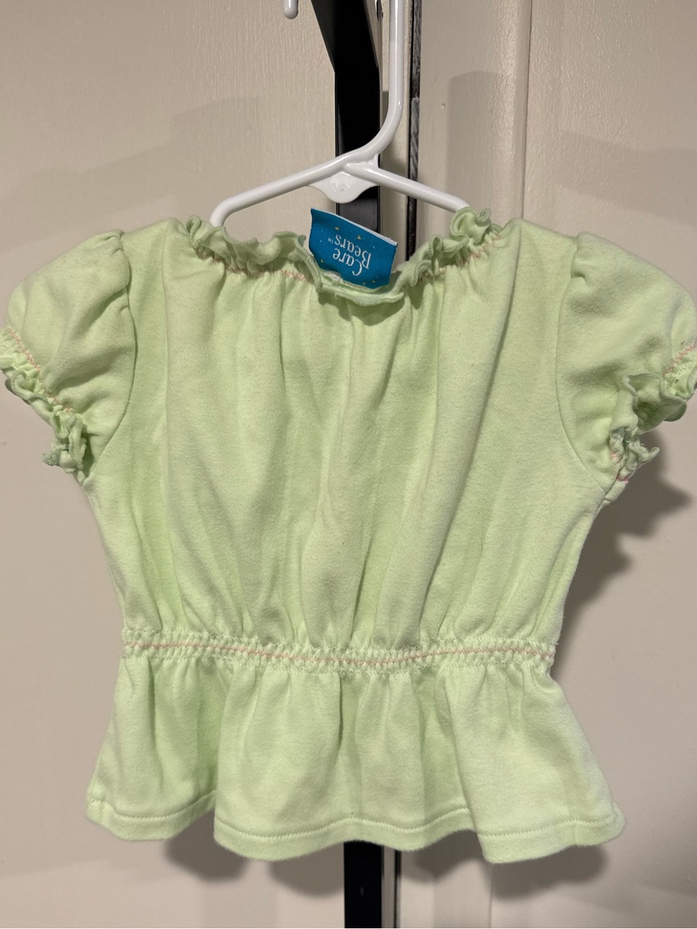 Girls Pastel Green Embroidered Care Bears Top 18mo Infant 2007 - Picture 6 of 6